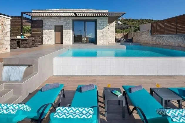 Titans Villas Chania Villa Kronos
