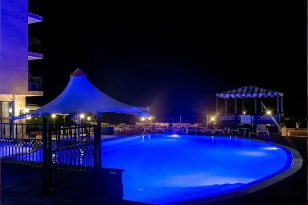 Tiva del Mar Beach Hotel - Havuz