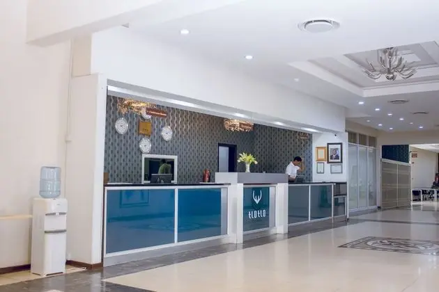 Tlotlo Hotel and Conference Center - Lobi