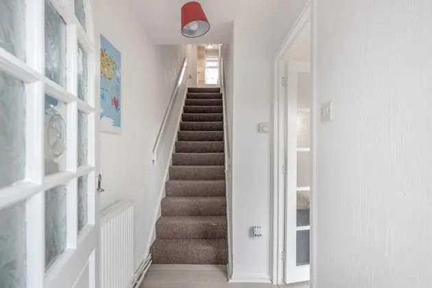 TMS Lovely 3 Bed House-tilbury-free Parking - İç Mekan