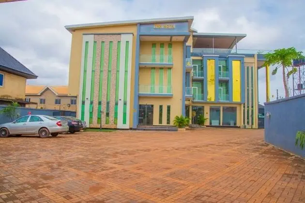 TNK Hotel