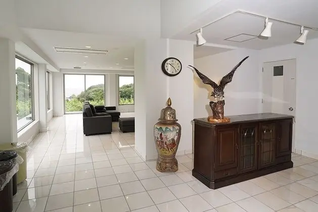 Tobi Hostel and Apartments - Lobi