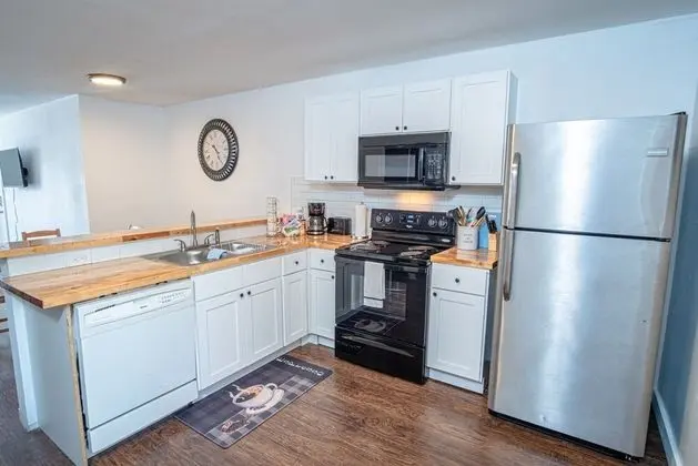 Tobin Hill 2/2 Apt! 5mindt, 2min Pearl & St Marys! - Mutfak