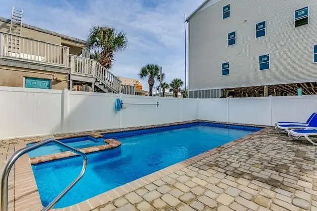 Together Resorts Cherry Grove Resort at 204 54th A - Havuz