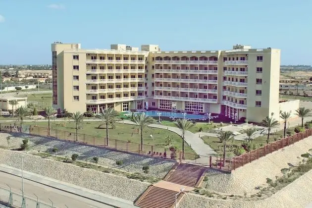 Tolip Family Club Borg El Arab - Dış Mekan