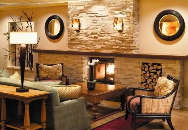 Toll House Hotel - Lobi
