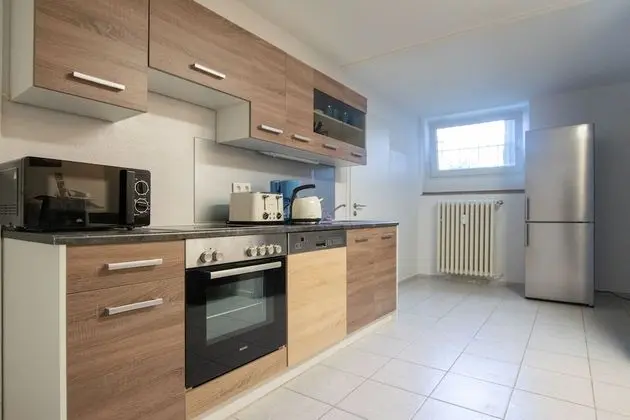 Tolstov-Hotels Convenient 4 Room Apartment - Mutfak