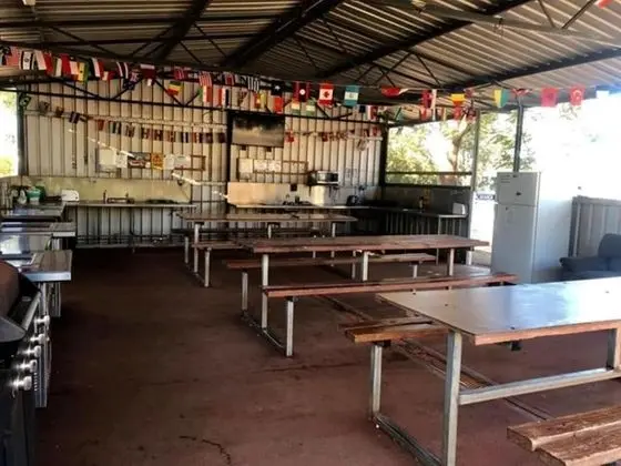 Tom Price Tourist Park - Yerinde Yemek