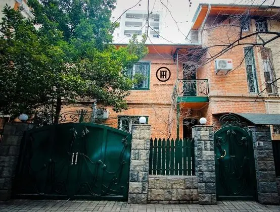 Hotel Toma's House