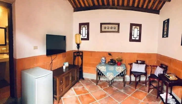Tomato red classical Homestay - İç Mekan