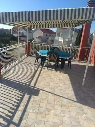 Tomi - With a Large Terrace - A1 - Dış Mekan