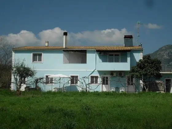 Toms House 0 Quiet Family House Between Paleokastritsa n Dassia n Ipsos - Öne Çıkan Resim