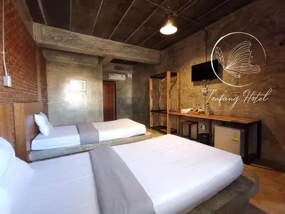 TON FANG HOTEL