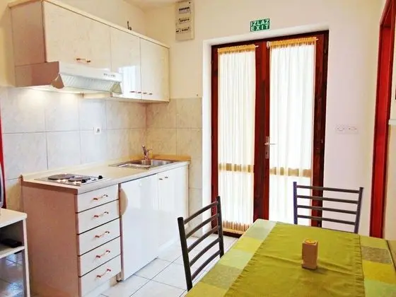 Tonci - 30m From the Beach - A1 - Mutfak