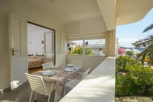 Tonci - by the sea - A2