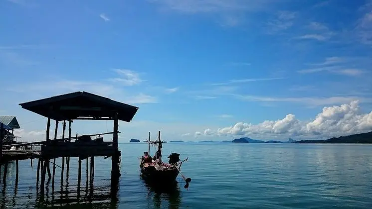 TongTomYai Homestay