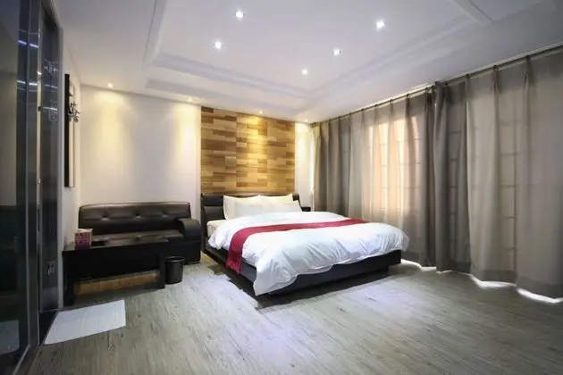 Tongyeong Badapunggyeong