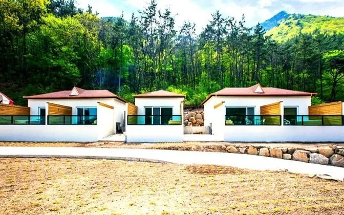 Tongyeong Hue Spa Pension