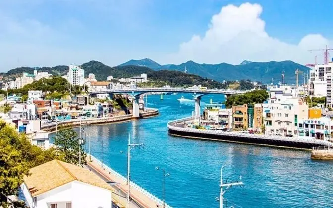 Tongyeong Tongyeong and Sea Pension