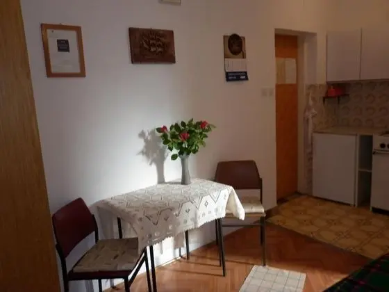 Tonia - Great Location & Afordable - SA2 - İç Mekan