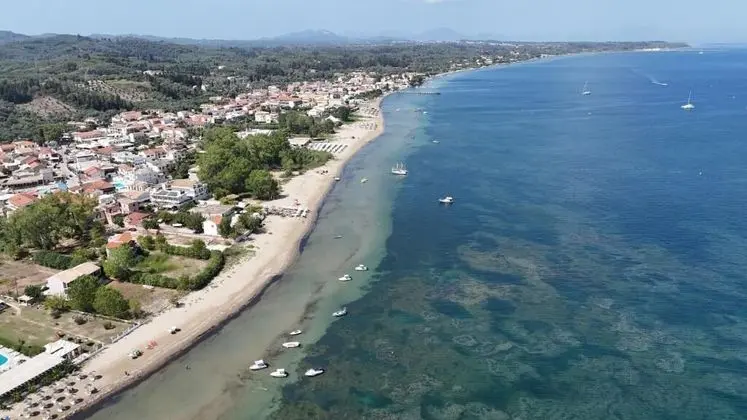 Toni's Guesthouse - Plaj