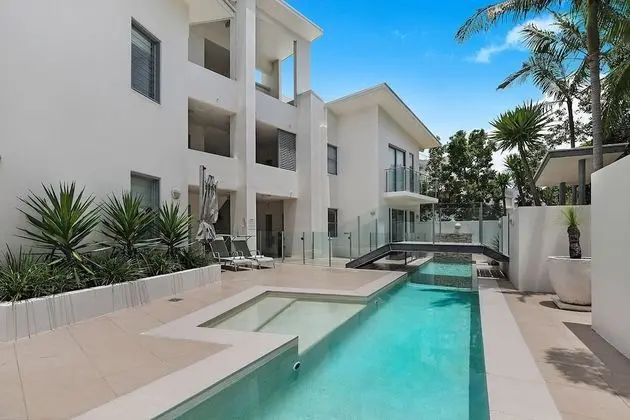 Top 1 Sunshine Beach Family Retreat - Havuz