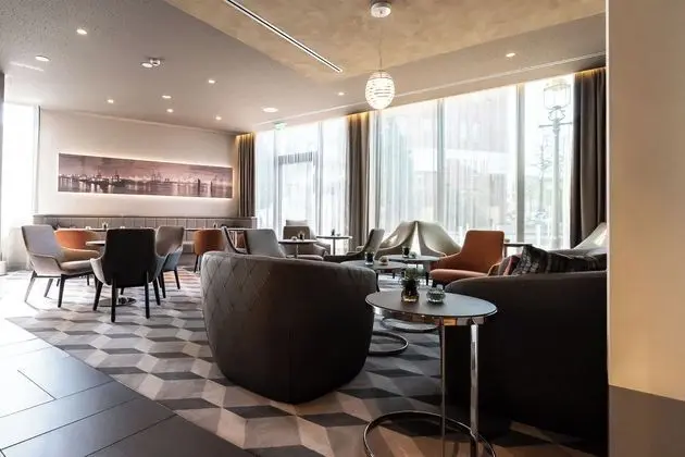 TOP CityLine Panorama Harburg - Lobi