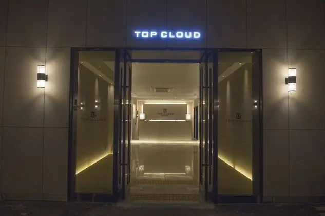 Top Cloud Hotel Cheonan