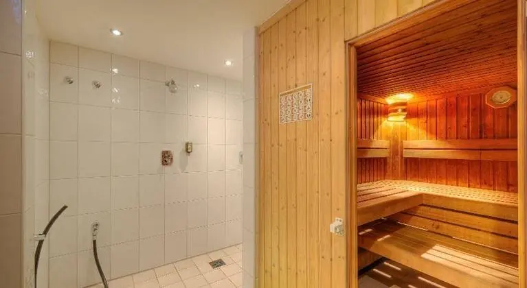 TOP Dürer Hotel Nürnberg - Genel
