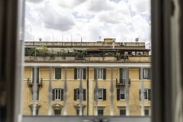 Top Floor Colosseo