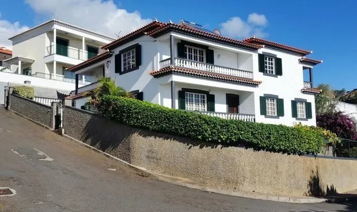 Top Floor With three Balconies - Dış Mekan