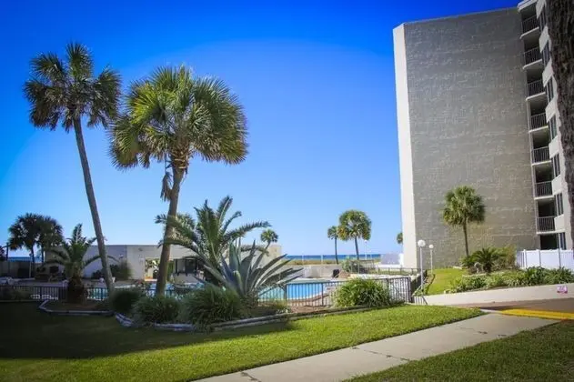 Top of the Gulf by Emerald View Resorts