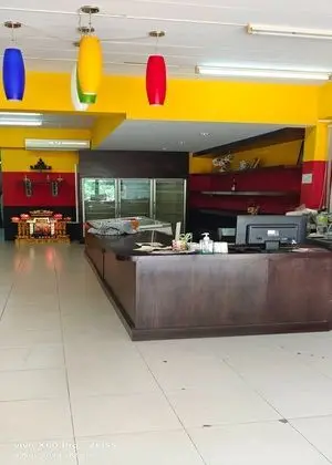 Top Harvest Rental - Hostel - Lobi