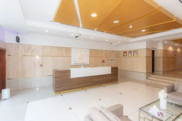 Top-notch apt with bird’s eye city views - Lobi