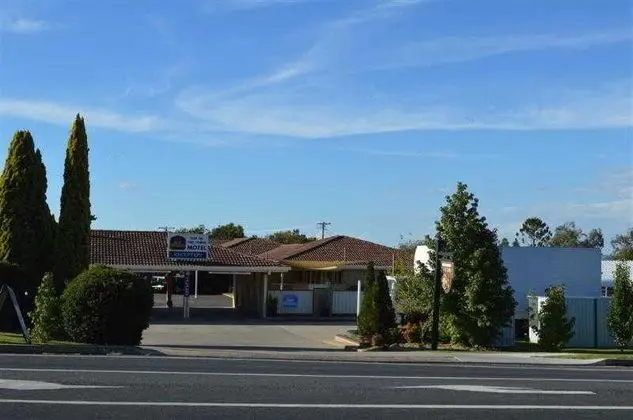 Top of the Town Motel