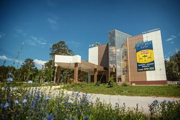 Topaz Hotel