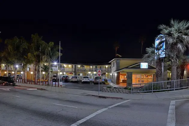 Torch Lite Inn - Genel