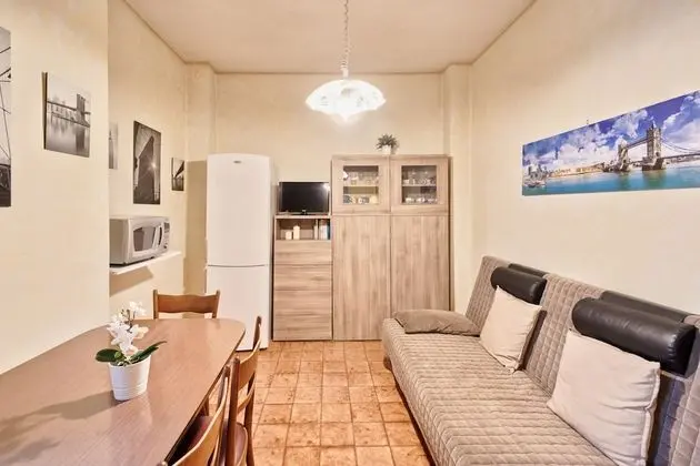 Torino Subway Apartment