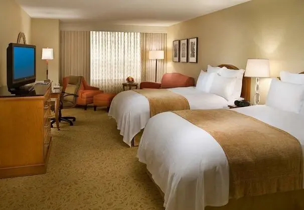 Toronto Airport Marriott Hotel