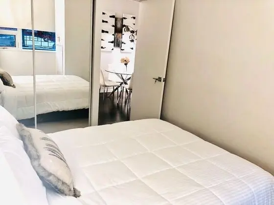 Toronto Downtown Suites Private Terrace - Oda