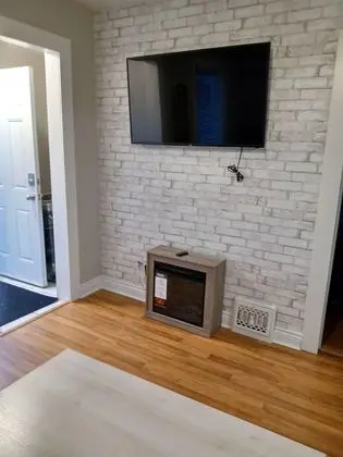 Toronto Furnished Living- Niagara Falls - Lobi