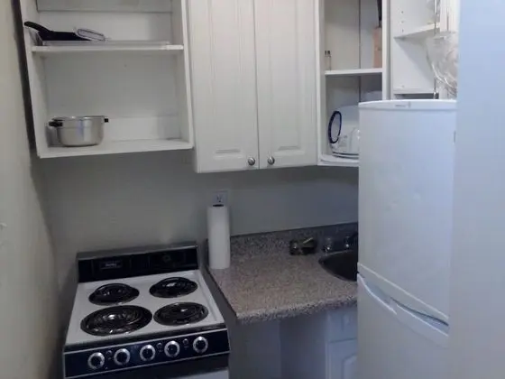 Toronto Furnished Living - Mutfak