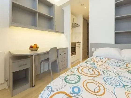 Torquay House - Oda