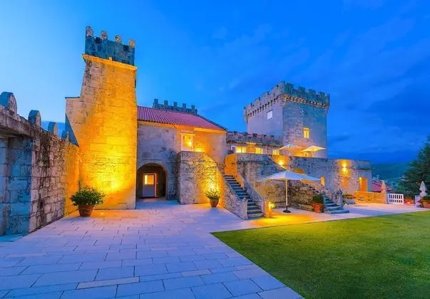 Torre de Tebra - 1