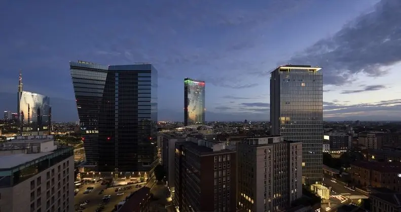Torre Galfa Milano UNA Esperienze