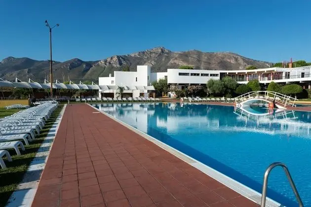 Torre Normanna Hotel & Resort - Havuz