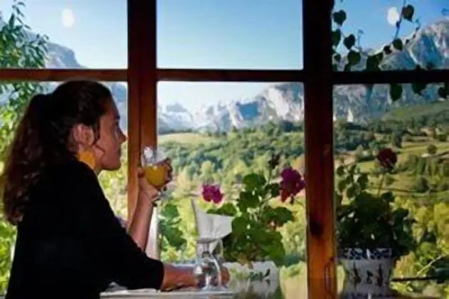 Hotel Torrecerredo - Yerinde Yemek