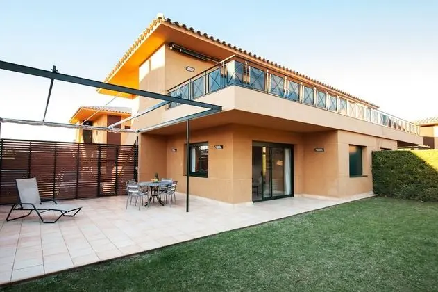 Torremirona Aparthotel Vila Birdie - Öne Çıkan Resim