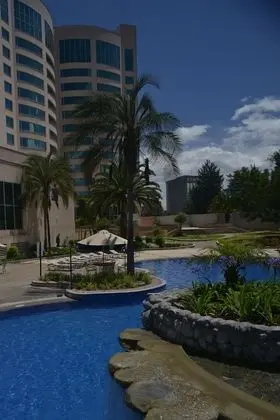 Torres de Suites by InAmazonas - Havuz