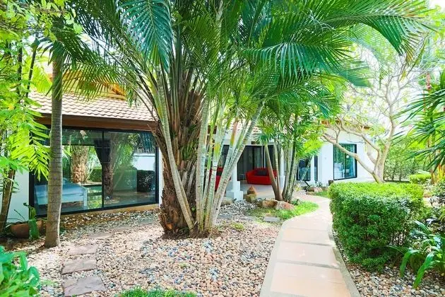 Tortuga Villas Pattaya - Dış Mekan